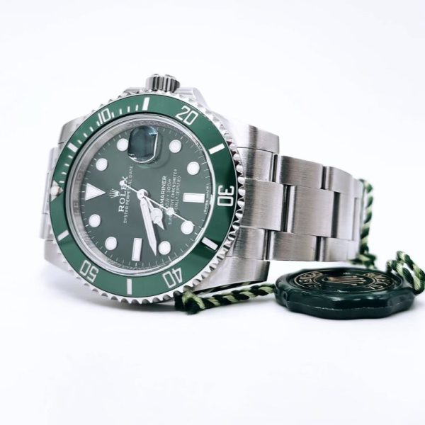 Rolex Submariner “HULK”