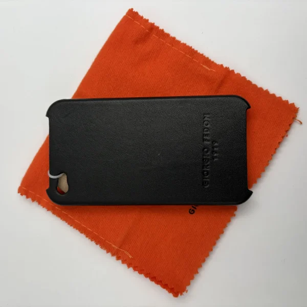 IPHONE 4 BLACK PHONE COVER