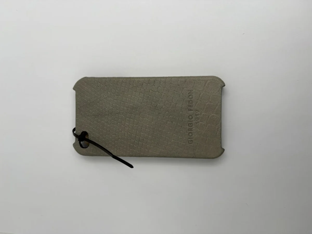 IPHONE 4 SILVER GREY SNAKE SKIN PHONE COVER, photo 2