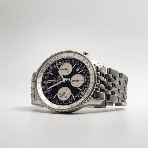 Breitling Navitimer